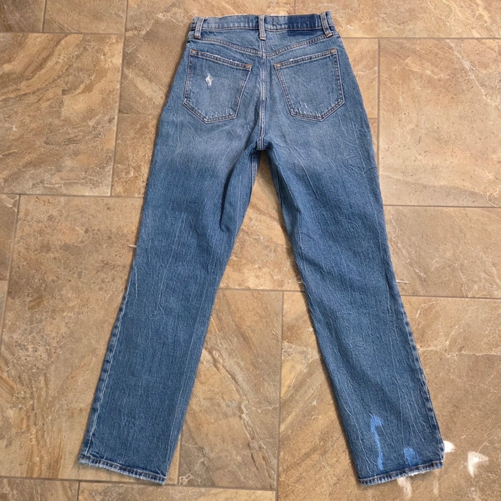 Abercrombie & Fitch Curve Love 90s Straight Ultra High Rise Distressed Jeans 27 - Picture 2 of 11